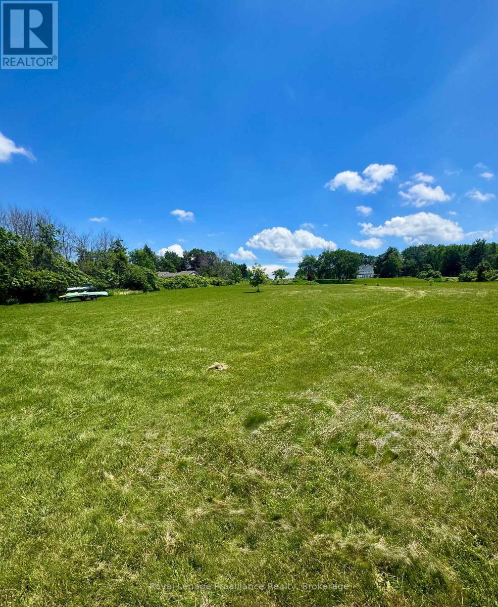 33 Prinyers Cove Crescent, Prince Edward County, Ontario  K0K 2T0 - Photo 5 - X13563652