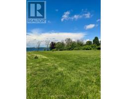 33 PRINYERS COVE CRESCENT, Prince Edward County, Ontario