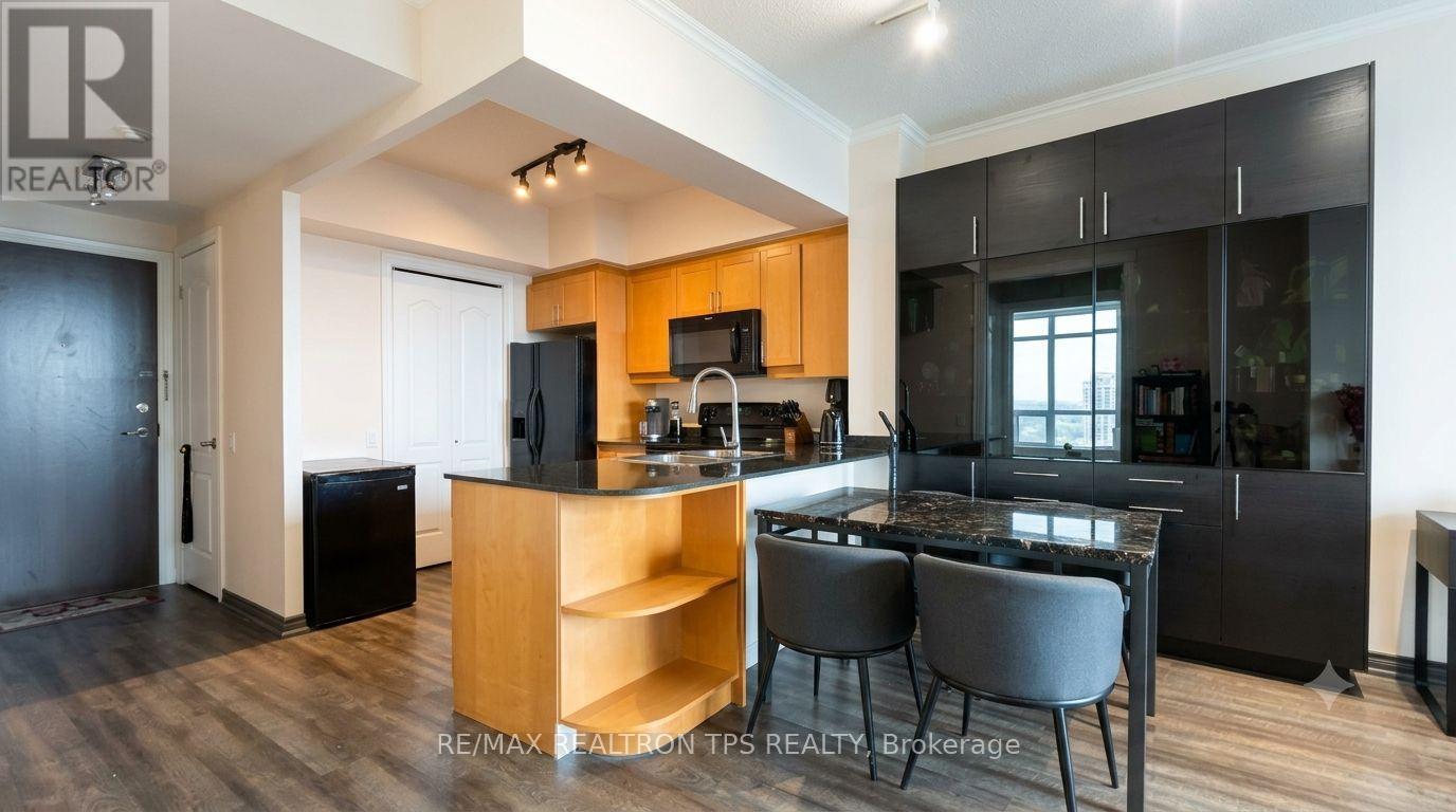 Ph903 - 18 William Carson Crescent, Toronto, Ontario  M2P 2G6 - Photo 4 - C13563518