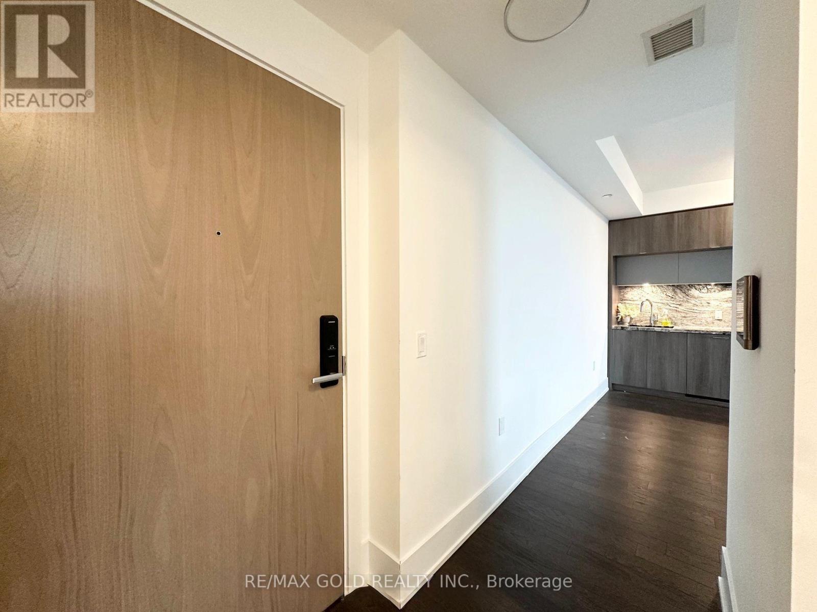 3515 - 585 Bloor Street, Toronto, Ontario  M4W 0B3 - Photo 2 - C13563536