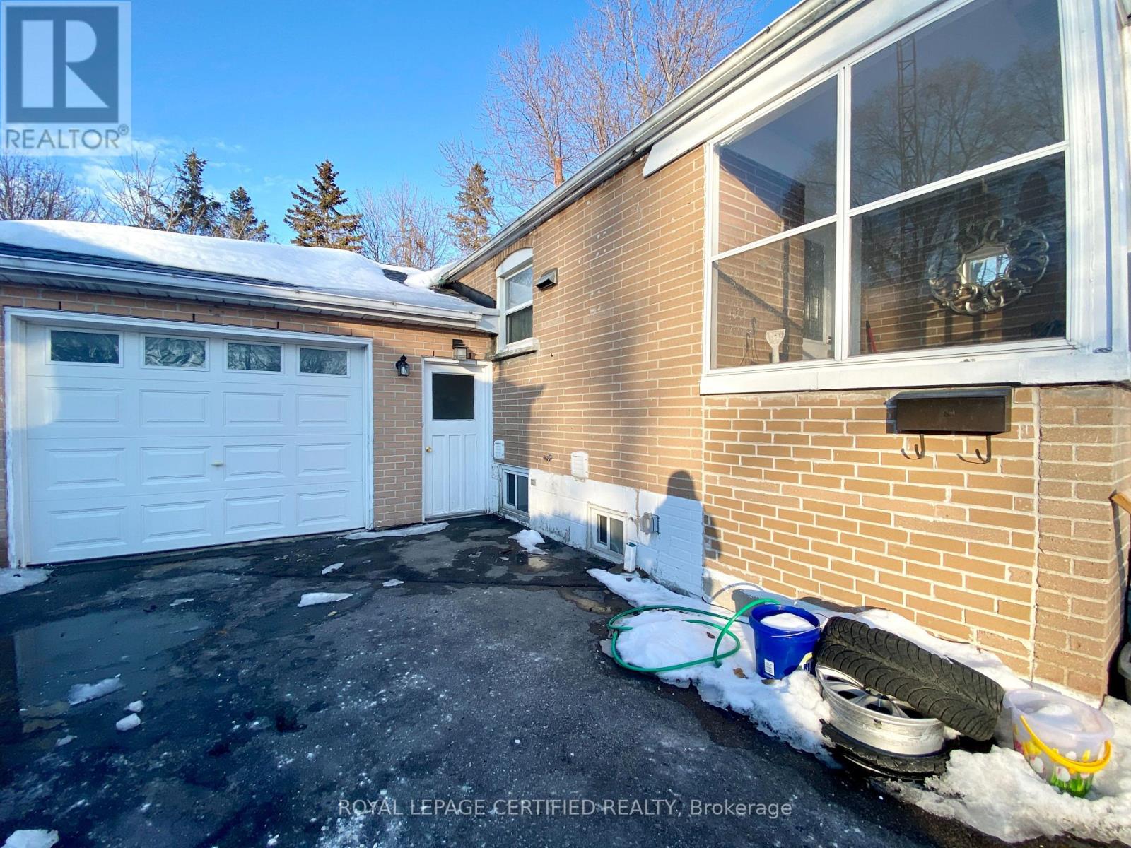 Bsmt - 30 Blakemanor Boulevard, Toronto, Ontario M1J 2W4 - Photo 2 - E13563666