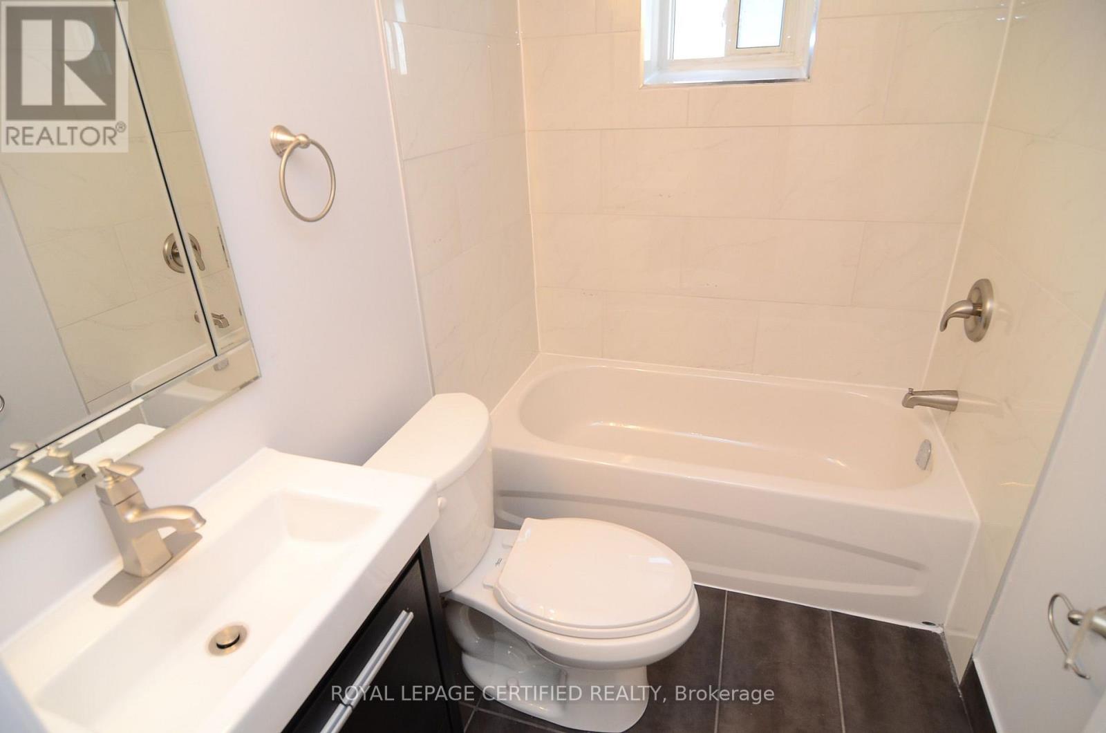 Bsmt - 30 Blakemanor Boulevard, Toronto, Ontario M1J 2W4 - Photo 9 - E13563666