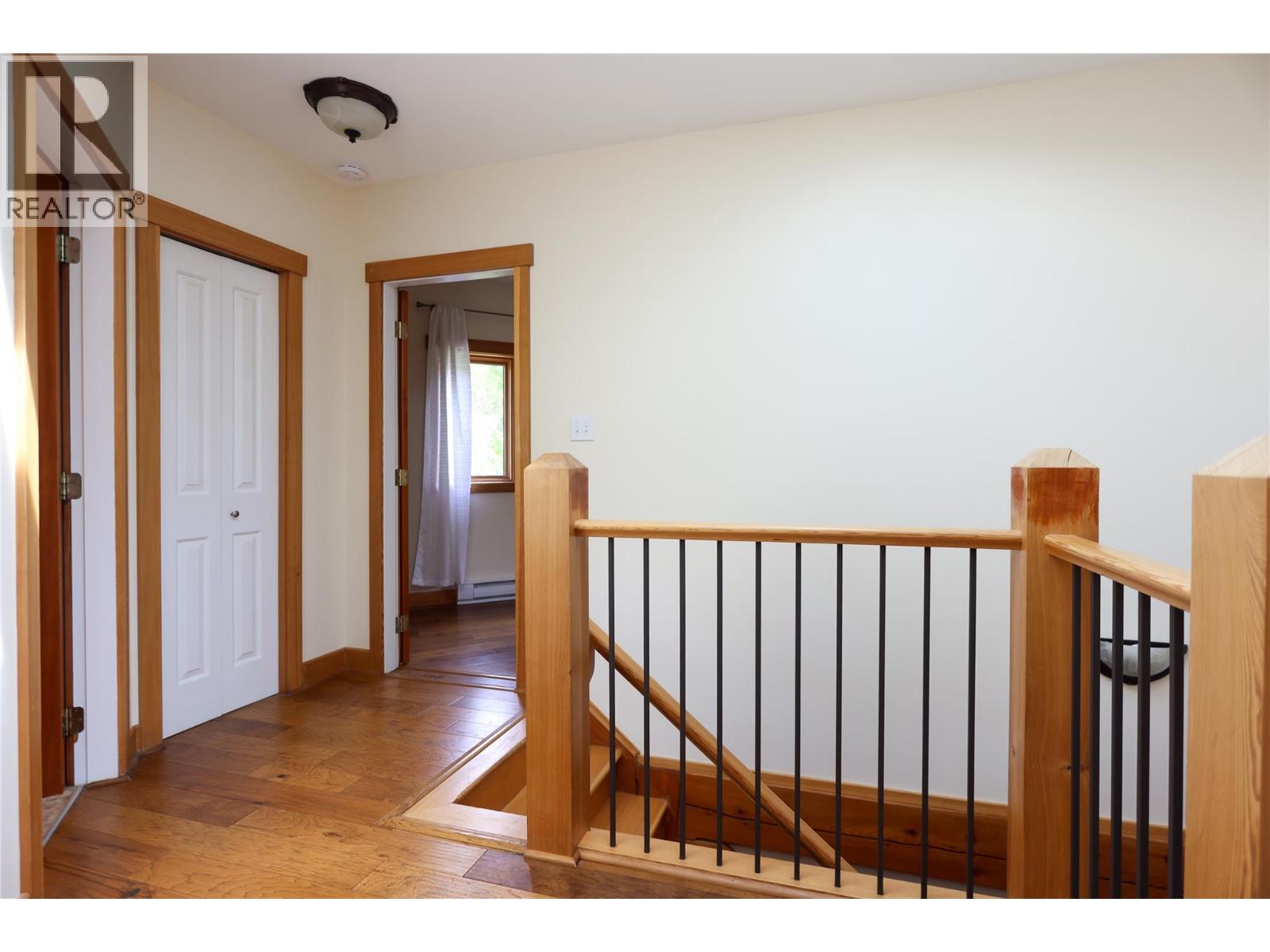 522 Foster Place, Nelson, British Columbia V1L 7A9 - Photo 17 - 10394198