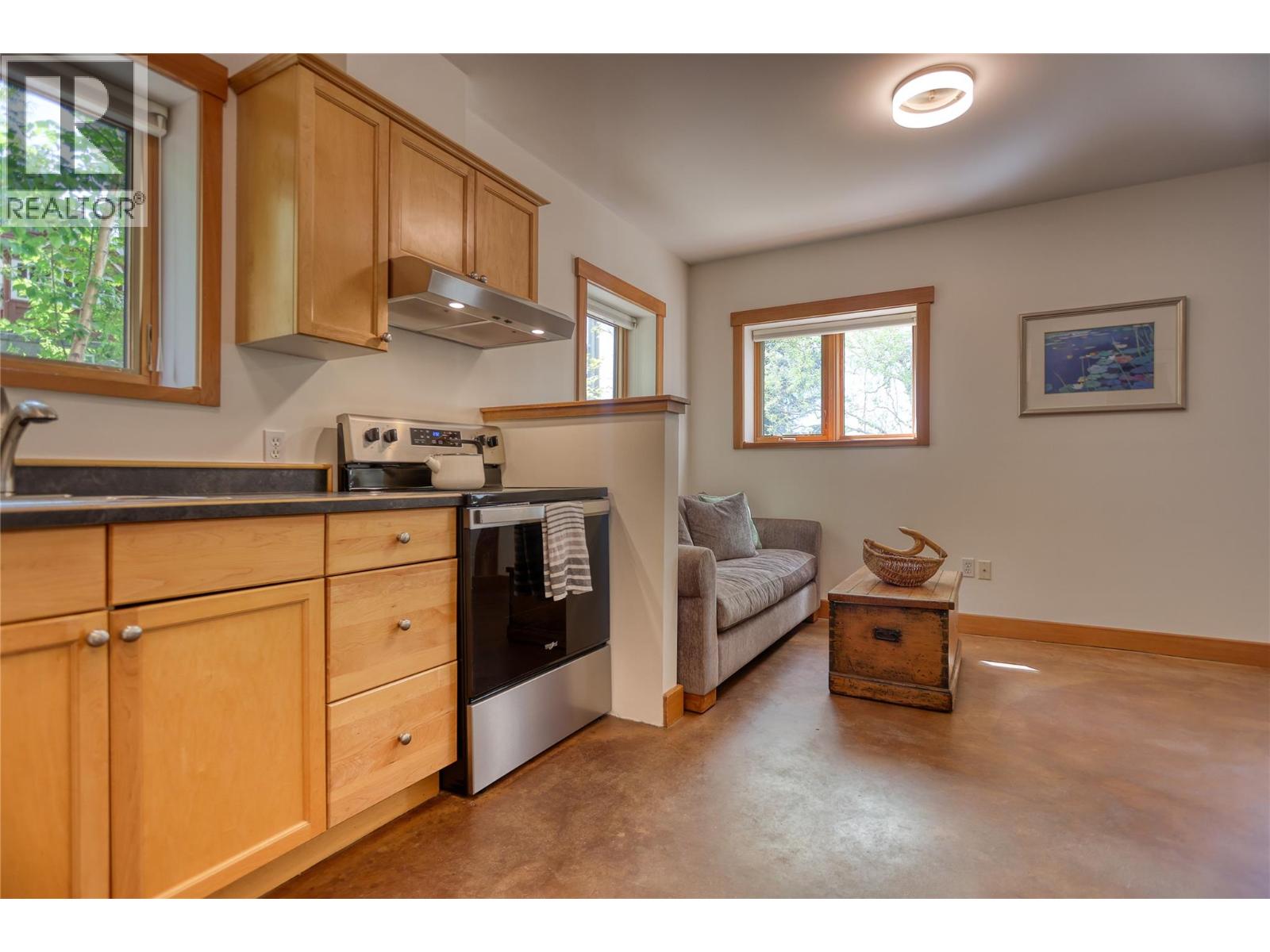 522 Foster Place, Nelson, British Columbia V1L 7A9 - Photo 39 - 10394198