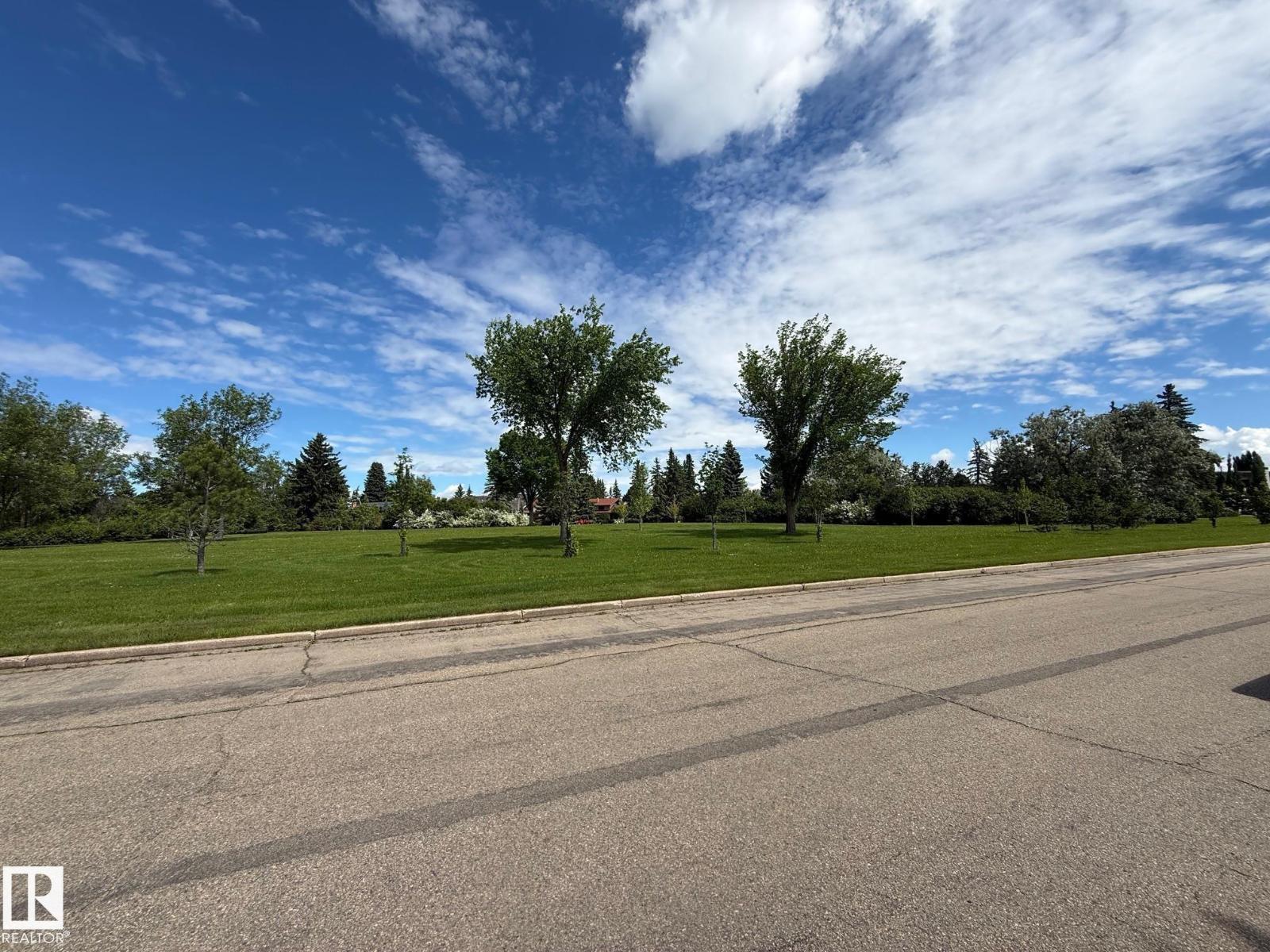 Property Listing: 23 A Westbrook Dr NwEdmonton