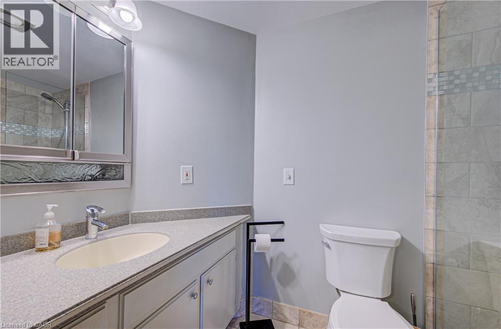 625 Glasgow Street, Kitchener, Ontario  N2M 2N6 - Photo 32 - 40847765