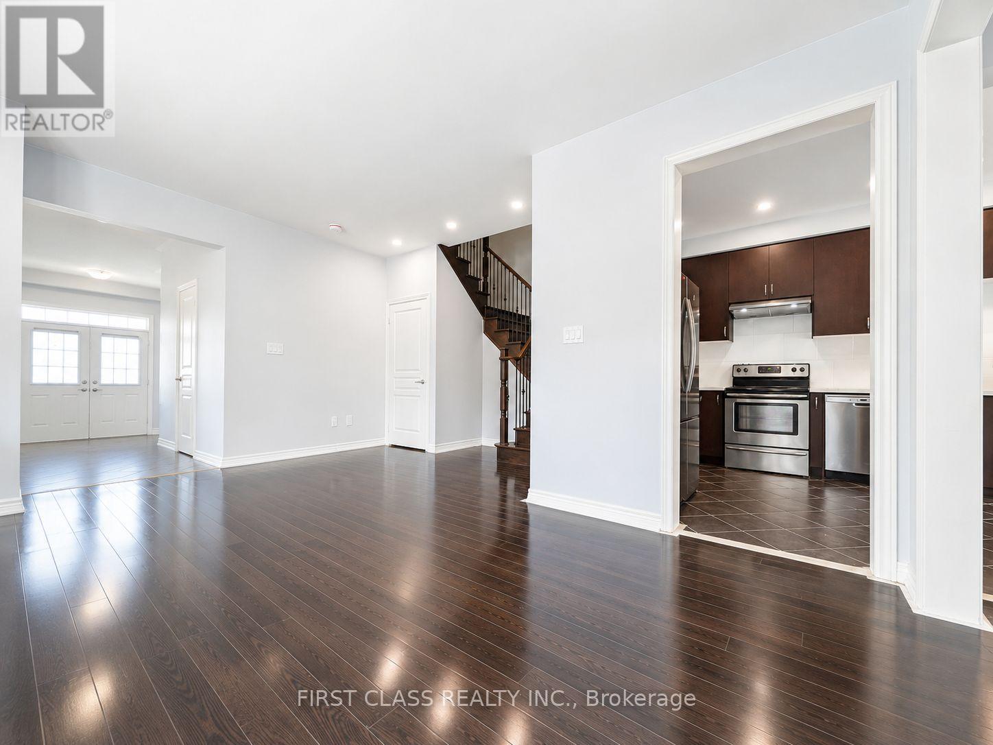 1140 Stuffles Crescent, Newmarket, Ontario  L3X 3H9 - Photo 6 - N13563504