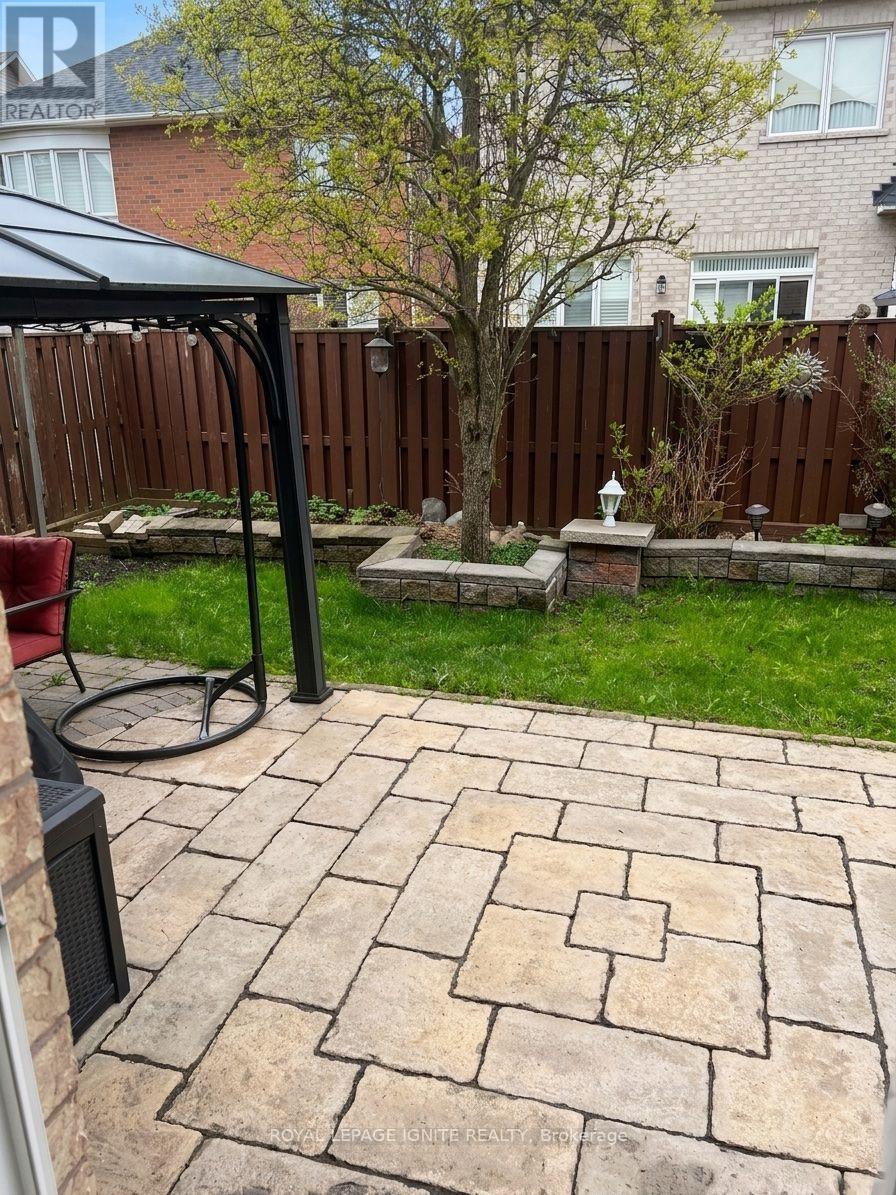 35 Waite Crescent, Whitchurch-Stouffville, Ontario L4A 0B5 - Photo 6 - N13563704