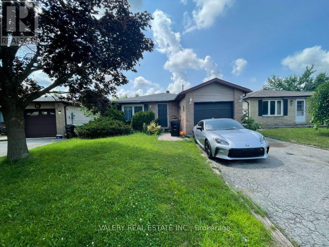 2 - 73 HICKLING TRAIL, Barrie (Grove East)