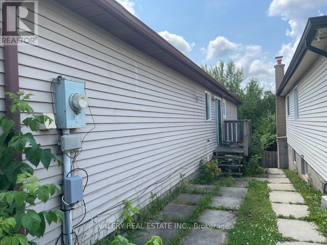 2 - 73 Hickling Trail, Barrie (Grove East), Ontario  L4M 5S7 - Photo 15 - S13563630