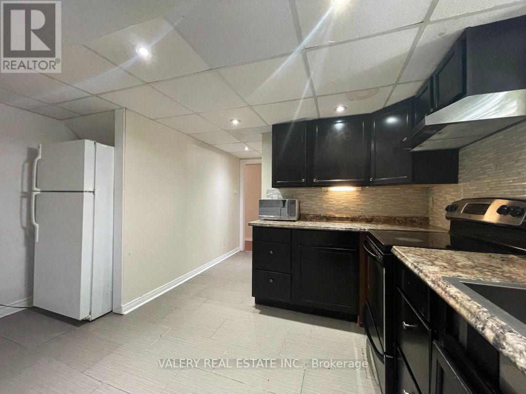 2 - 73 Hickling Trail, Barrie (Grove East), Ontario  L4M 5S7 - Photo 4 - S13563630