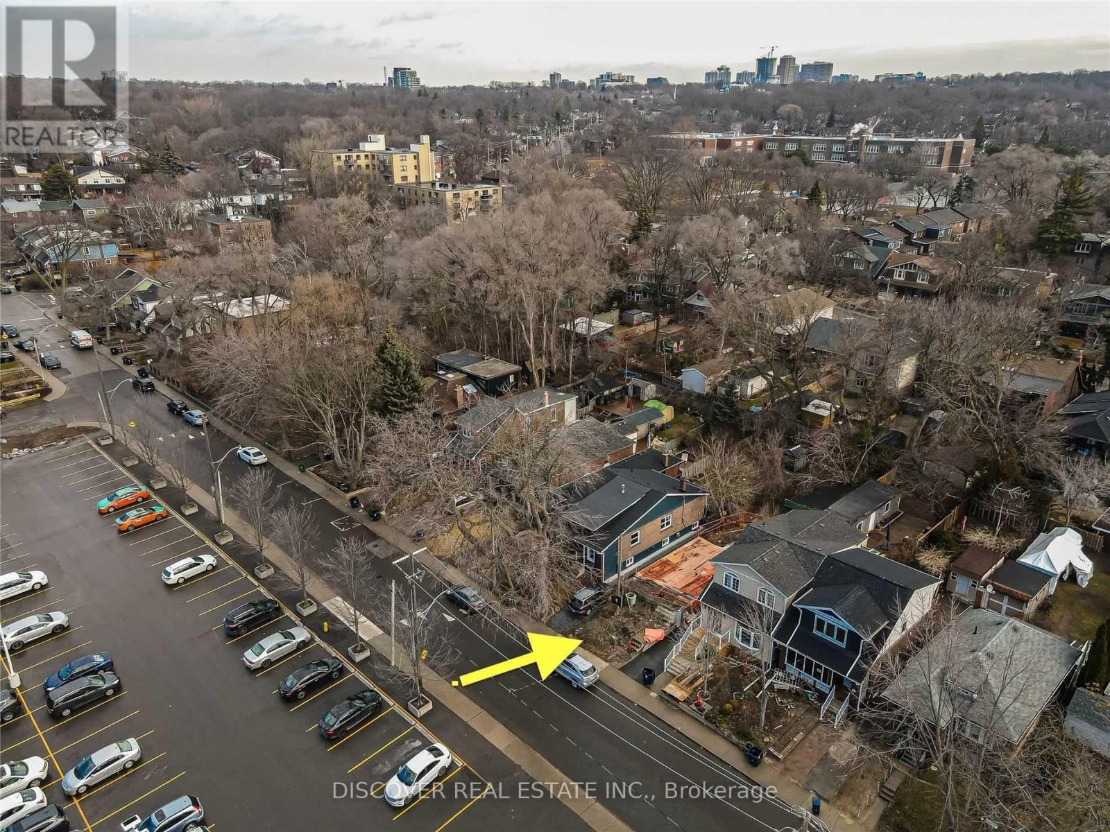 95 Gainsborough Road, Toronto, Ontario  M4L 3C3 - Photo 3 - E13159100