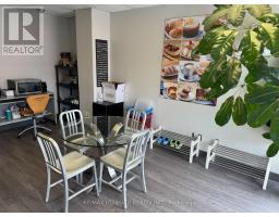 329 EVANS AVENUE, Toronto, Ontario