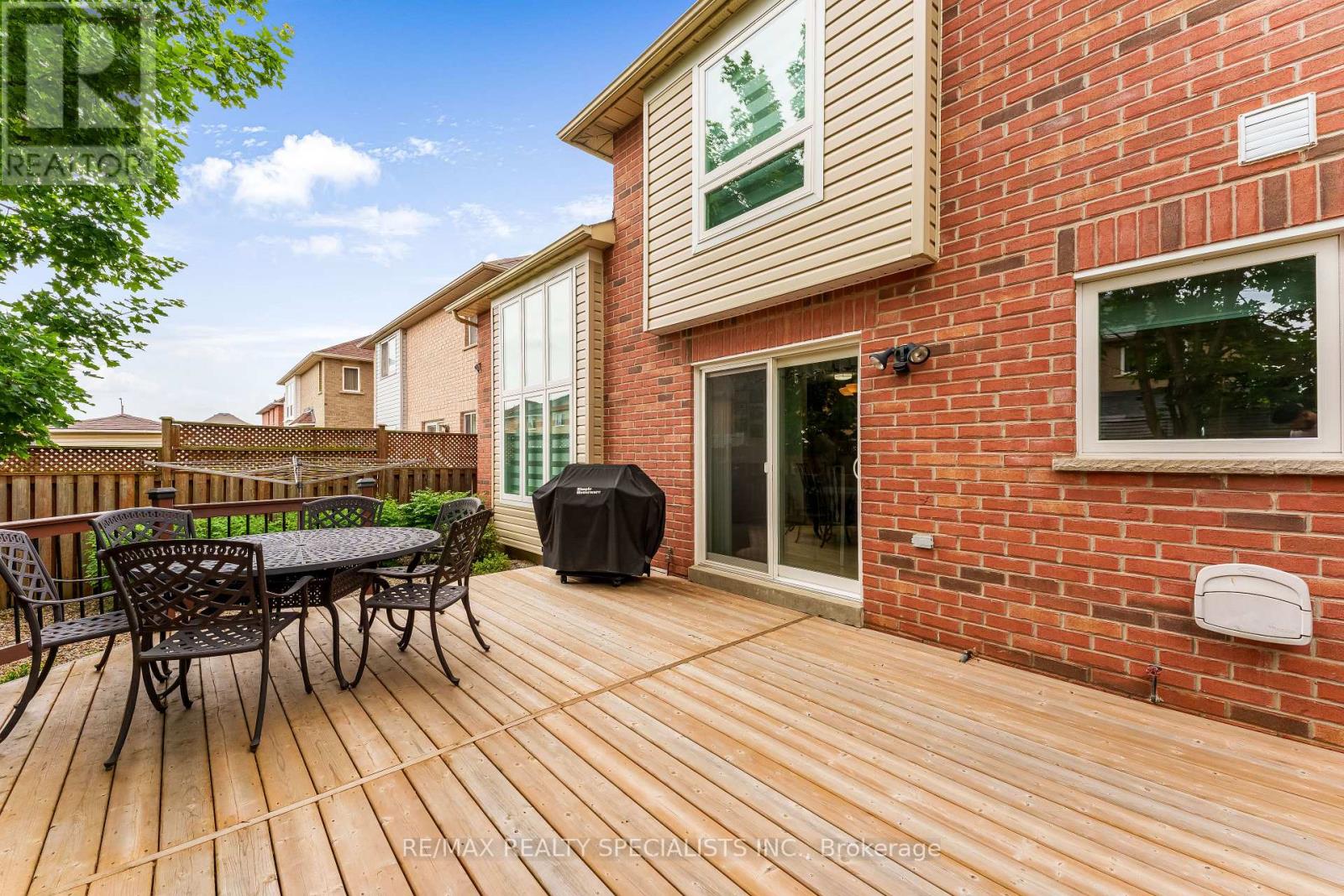 54 Red Plant Crescent, Brampton, Ontario  L7A 1V8 - Photo 32 - W13563622