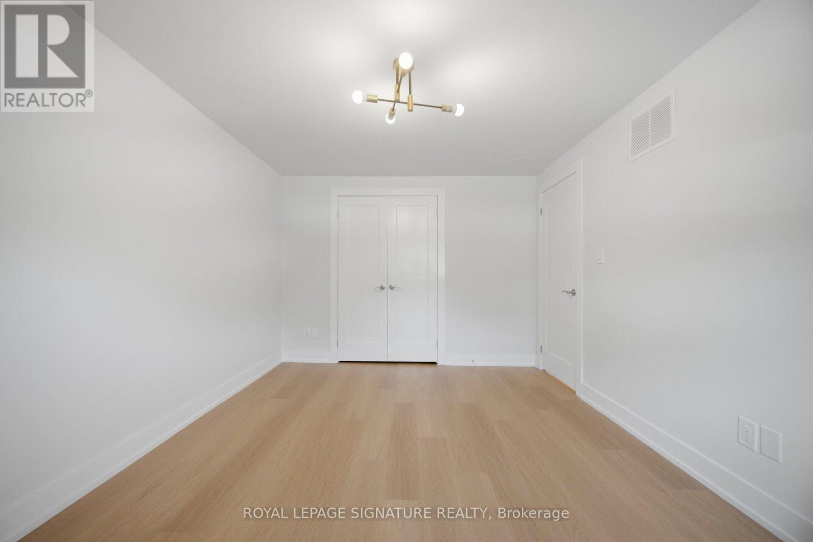 2599 Lundene Road, Mississauga, Ontario  L5J 3Y8 - Photo 23 - W13563636