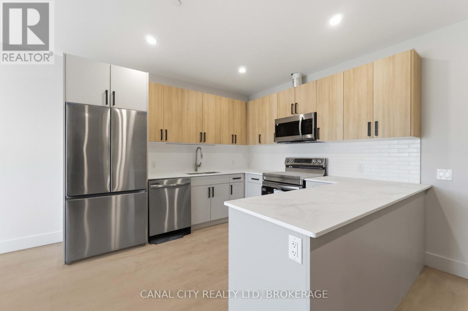 506 - 8 Hutt Lane, Thorold, Ontario  L2V 1V4 - Photo 4 - X13559760