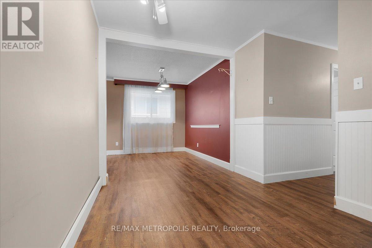 Main - 23 Silver Aspen Crescent, Kitchener, Ontario  N2N 1H5 - Photo 11 - X13563482