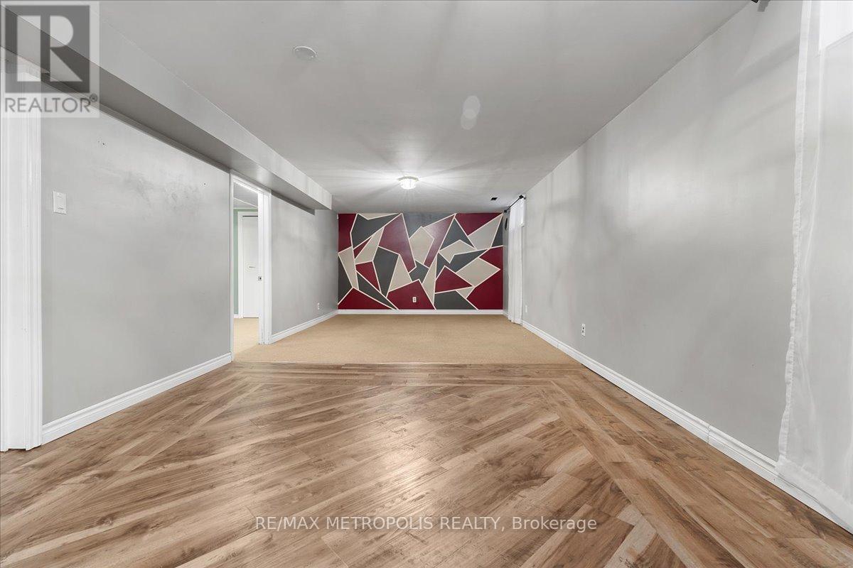 Main - 23 Silver Aspen Crescent, Kitchener, Ontario  N2N 1H5 - Photo 26 - X13563482