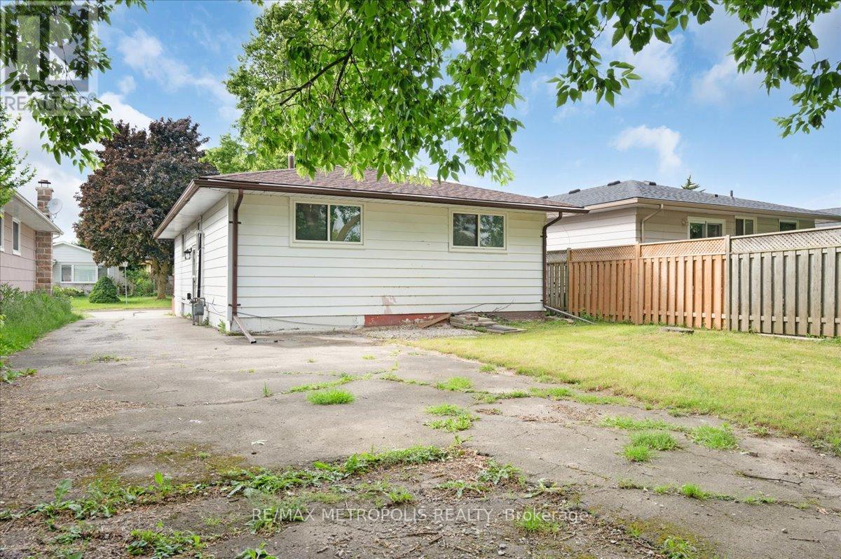 Main - 23 Silver Aspen Crescent, Kitchener, Ontario  N2N 1H5 - Photo 36 - X13563482