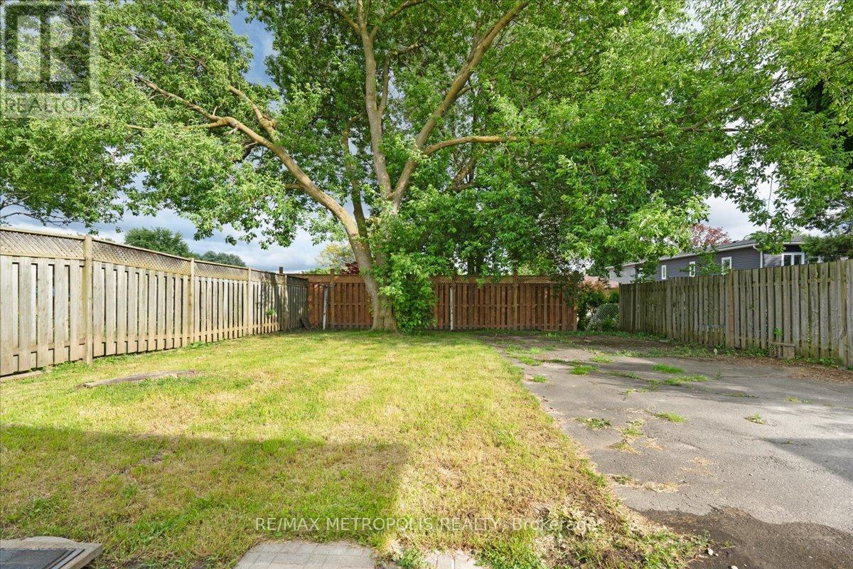 Main - 23 Silver Aspen Crescent, Kitchener, Ontario  N2N 1H5 - Photo 38 - X13563482