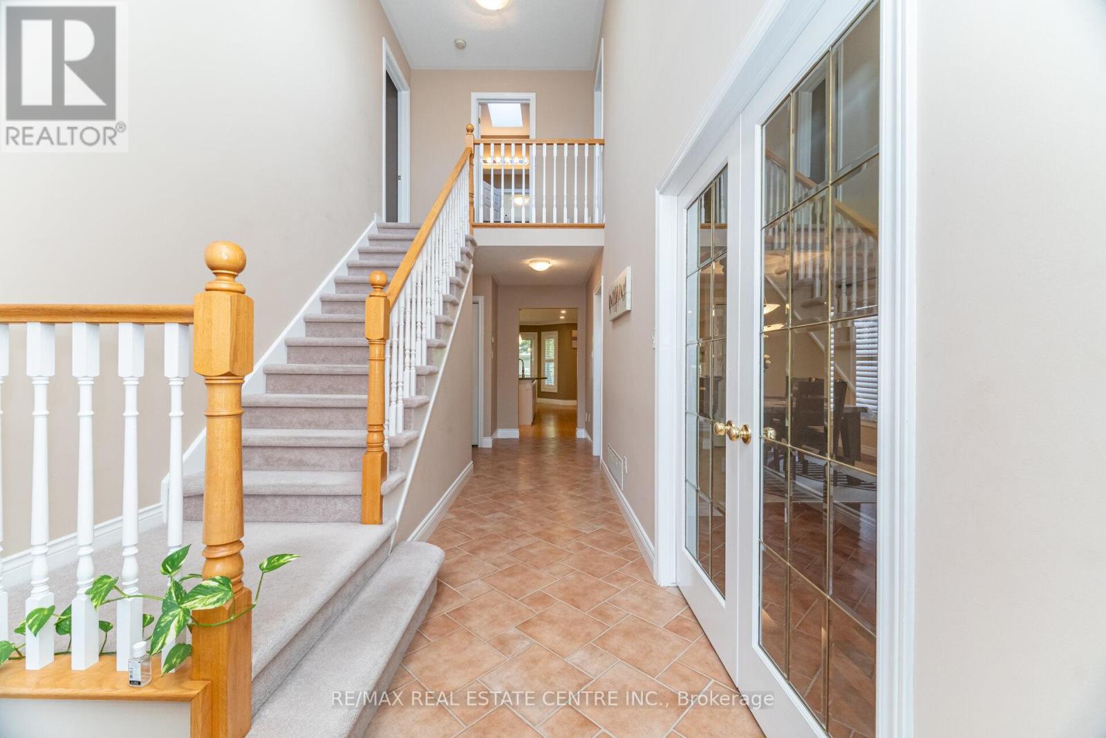 327 Cavendish Drive, Hamilton, Ontario  L9G 3Z1 - Photo 5 - X13563484