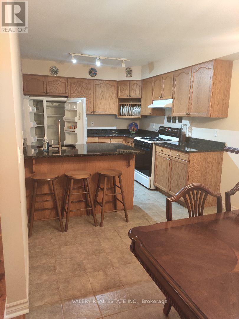 1058 LEXINGTON CIRCLE, Windsor