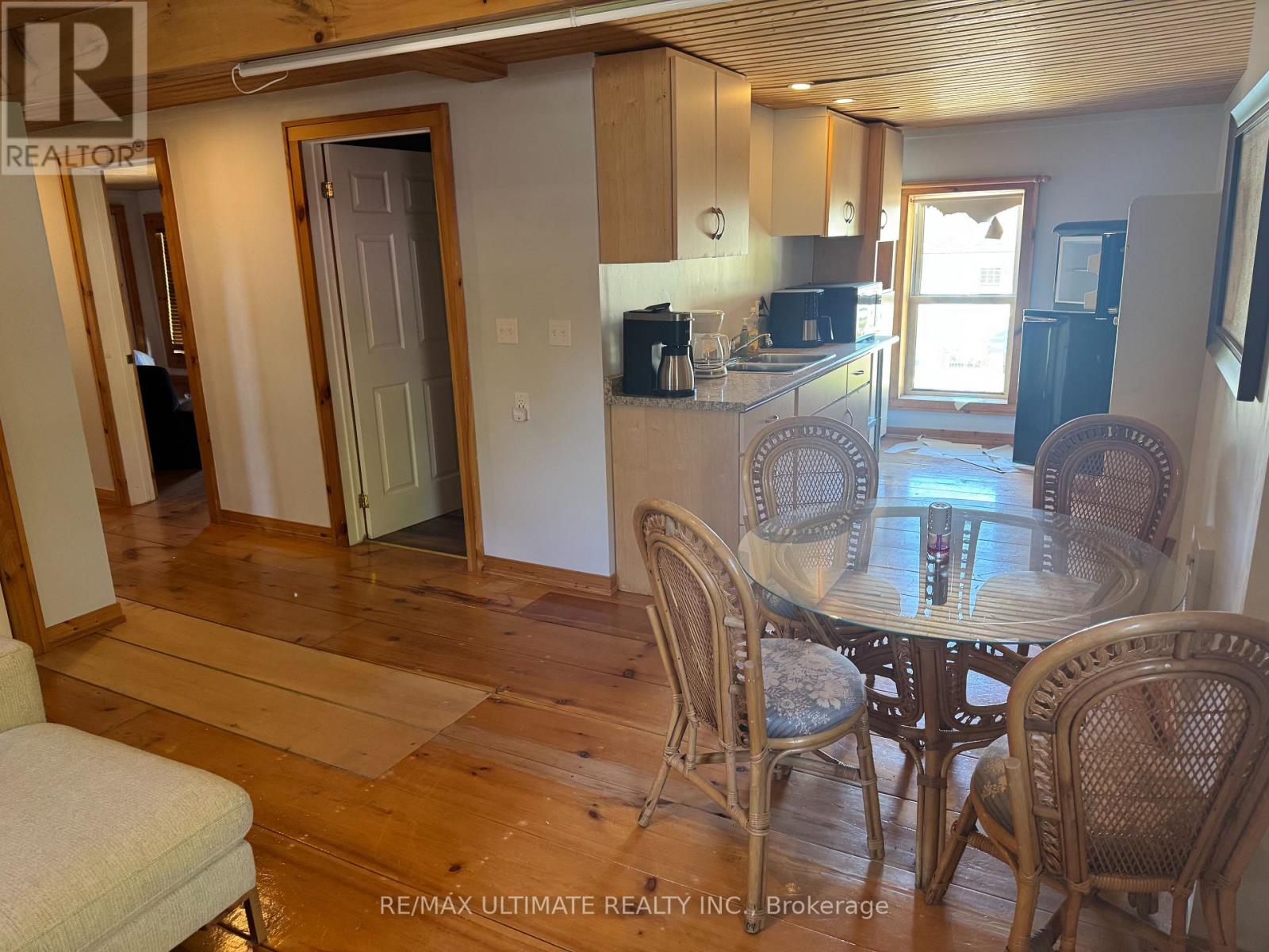 4 Central Wellington Street, Goderich, Ontario  N7A 3X9 - Photo 3 - X13563700