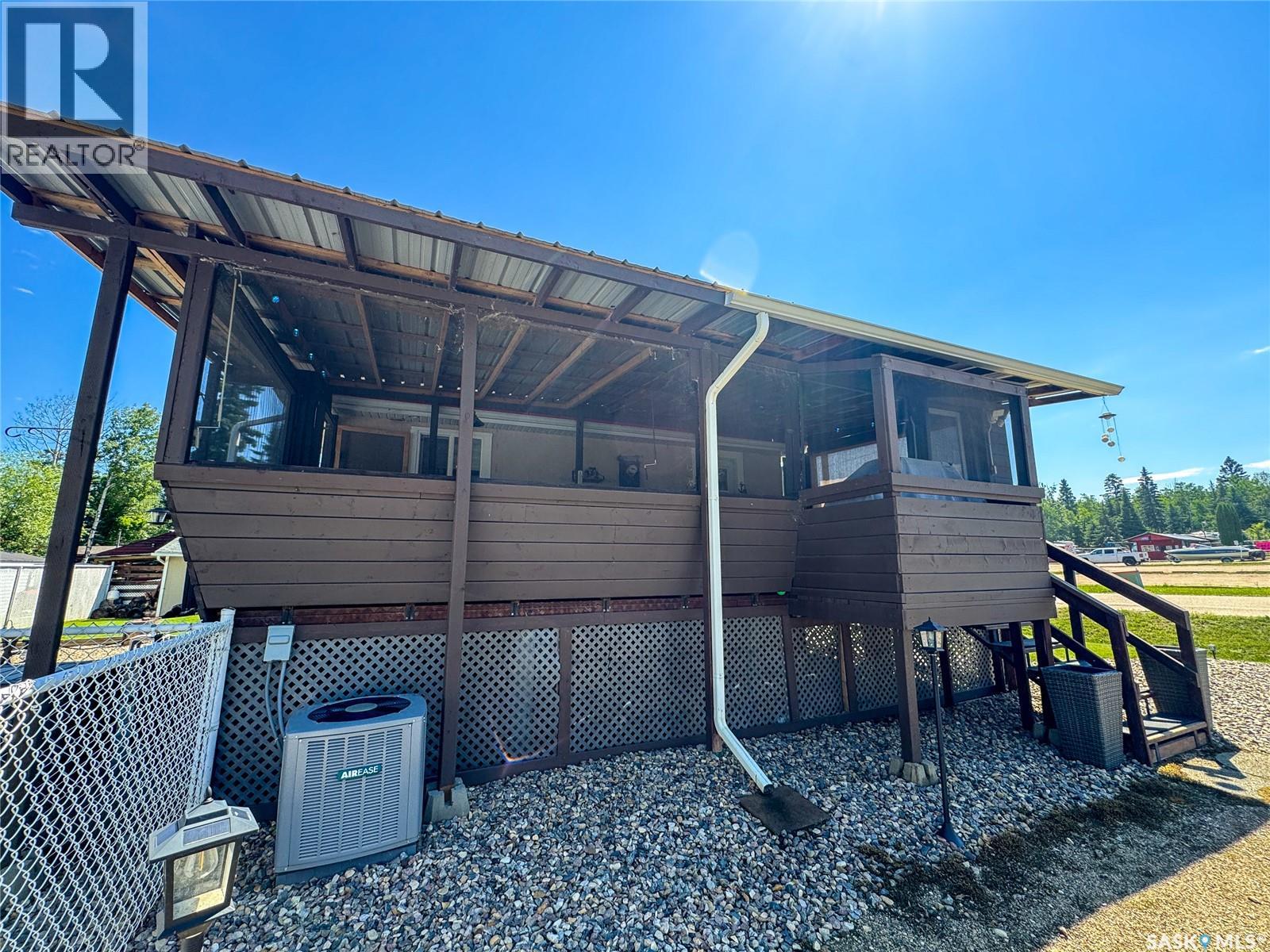 504 Southshore Drive, Emma Lake, Saskatchewan  S0J 0N0 - Photo 2 - SK042537