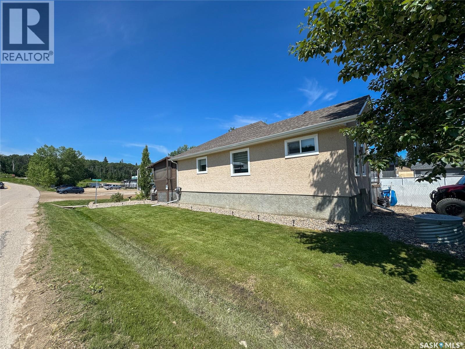 504 Southshore Drive, Emma Lake, Saskatchewan  S0J 0N0 - Photo 6 - SK042537