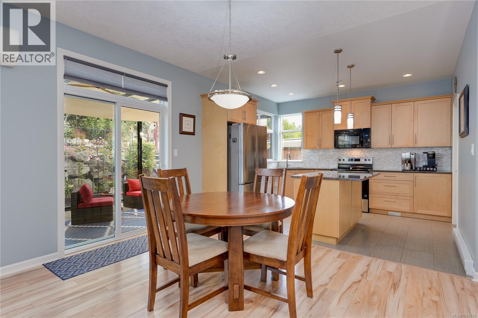 6422 Riverstone Dr, Sooke, British Columbia  V9Z 1N4 - Photo 4 - 1043226