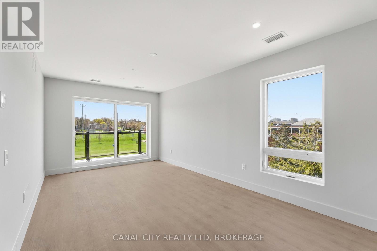 407 - 8 Hutt Lane, Thorold, Ontario  L2V 1V4 - Photo 7 - X13559758