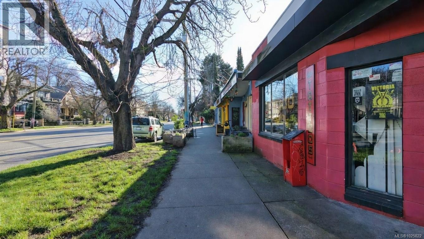 1026 Cook St, Victoria, British Columbia  V8V 3Z5 - Photo 5 - 1025822