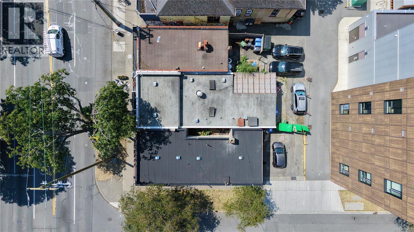 1026 Cook St, Victoria, British Columbia  V8V 3Z5 - Photo 8 - 1025822