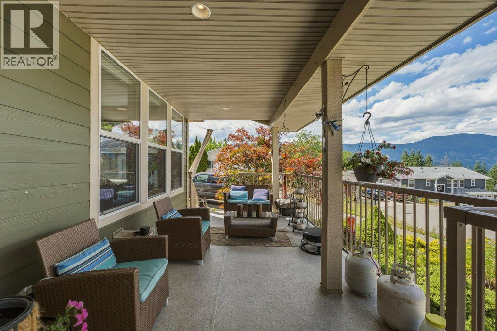 900 10 Avenue SE Unit# 28, Salmon Arm, British Columbia  V1E 2W6 - Photo 39 - 10393729