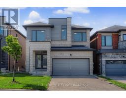 67 TANGO CRESCENT, Newmarket, Ontario