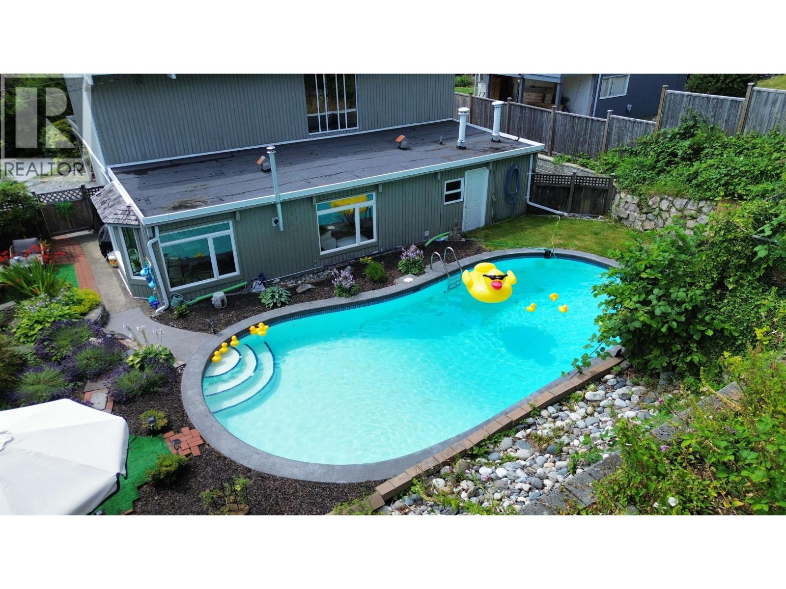 442 Monteray Avenue, North Vancouver, British Columbia V7N 3G2 - Photo 4 - R3146265