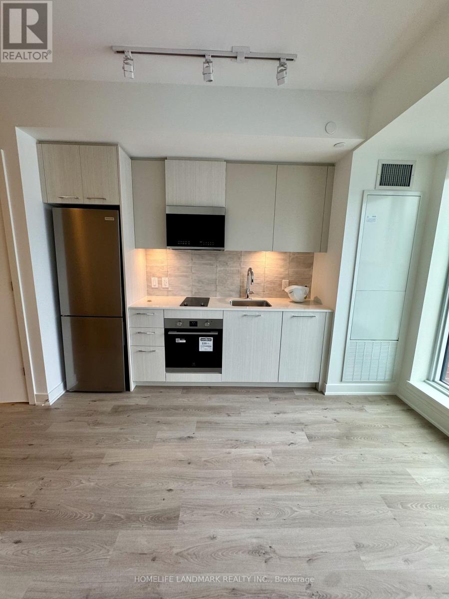 548 - 30 DREAMERS WAY, Toronto (Regent Park)