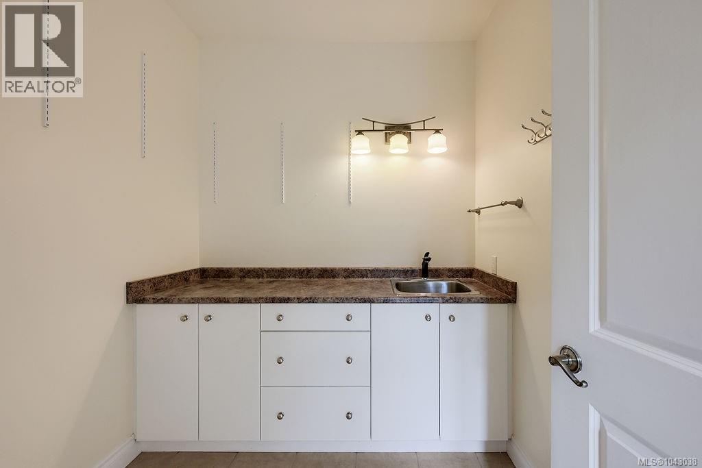 716 Cromarty Ave, North Saanich, British Columbia  V8L 5G6 - Photo 66 - 1043038