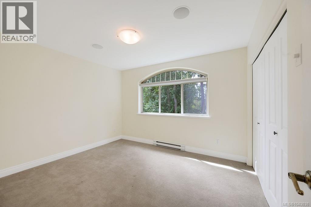716 Cromarty Ave, North Saanich, British Columbia  V8L 5G6 - Photo 71 - 1043038