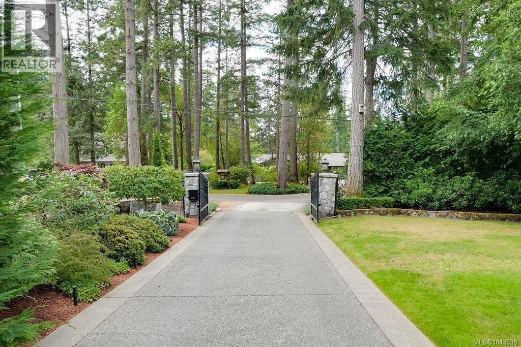 716 Cromarty Ave, North Saanich, British Columbia  V8L 5G6 - Photo 88 - 1043038