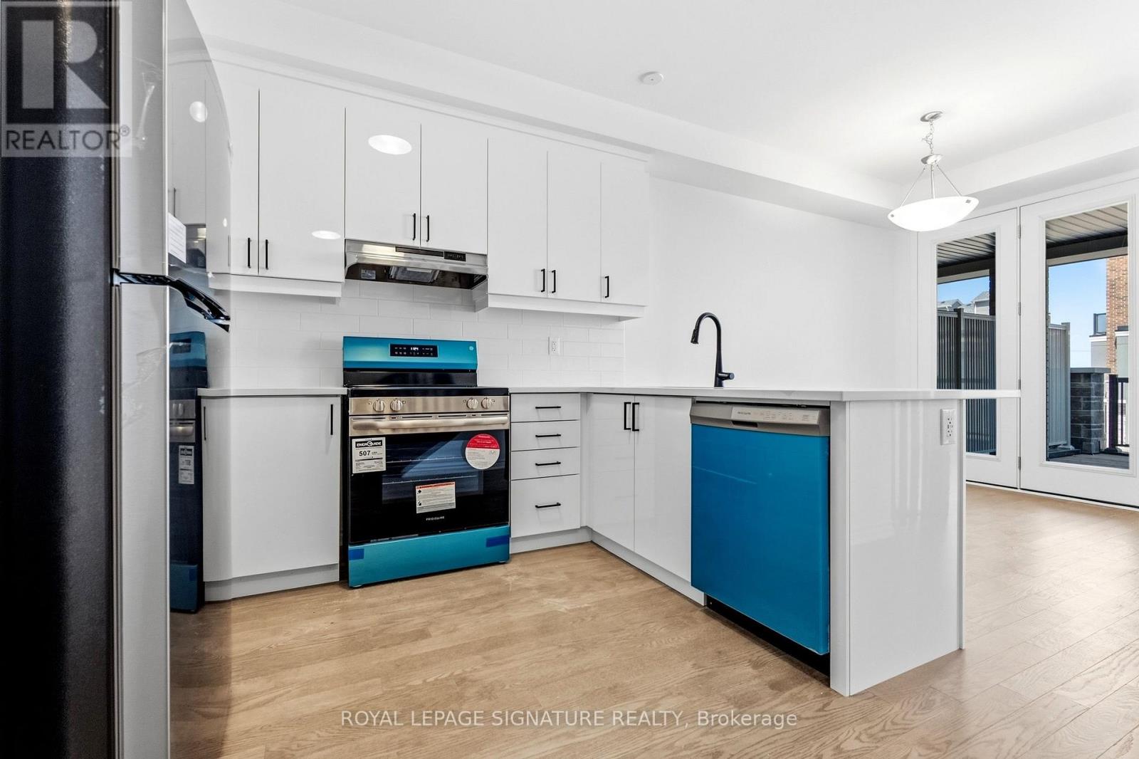111 Avani Avenue, Markham, Ontario  L6C 1N3 - Photo 10 - N13563754