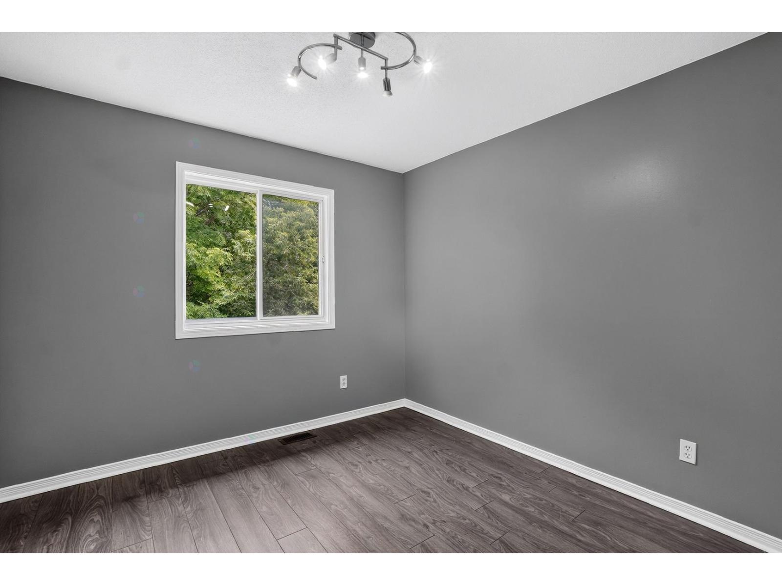 127 Rue de la Croisée - Photo 12