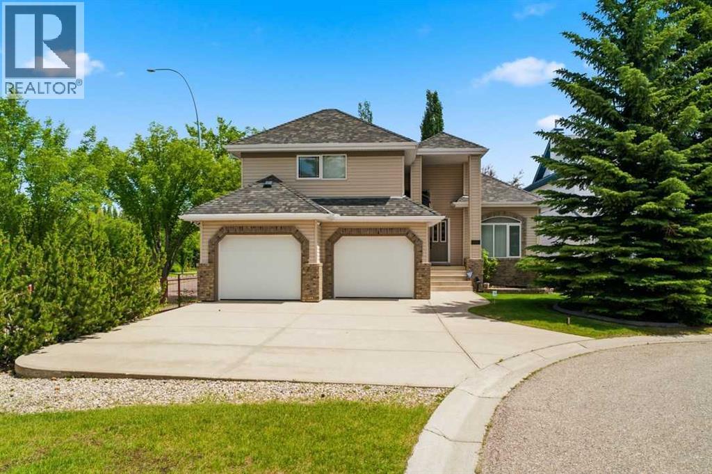 545 Rocky Ridge Bay NW, Calgary