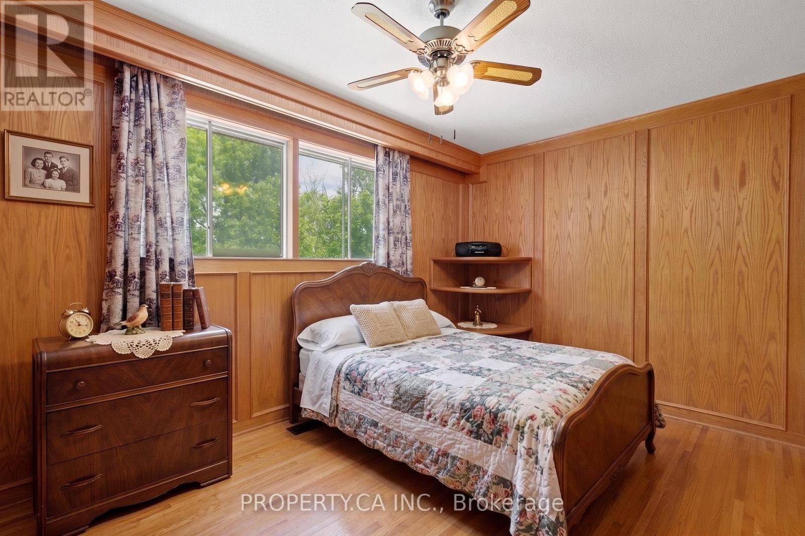 77 Troutbrooke Drive, Toronto, Ontario M3M 1S6 - Photo 17 - W13538318