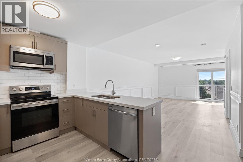 1611 Banwell Unit# 416, Windsor, Ontario  N8P 1M9 - Photo 3 - 26016929