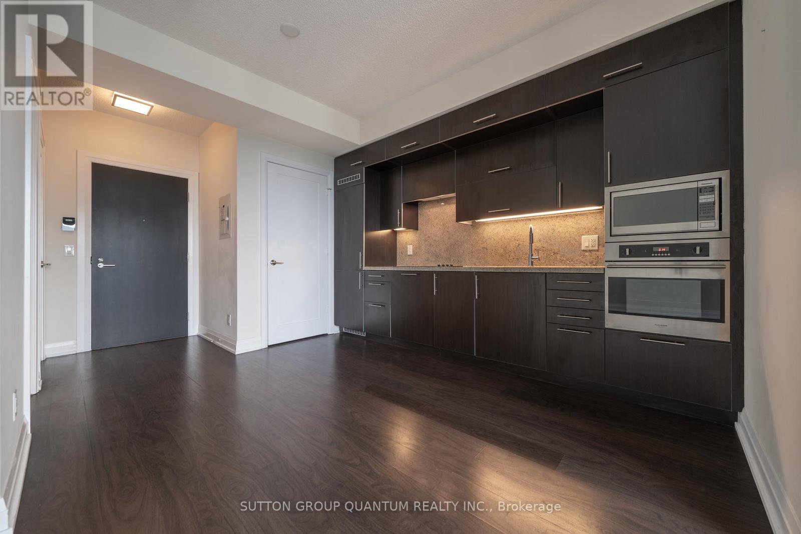 2418 - 5 Sheppard Avenue E, Toronto, Ontario  M2N 0G4 - Photo 5 - C13563886
