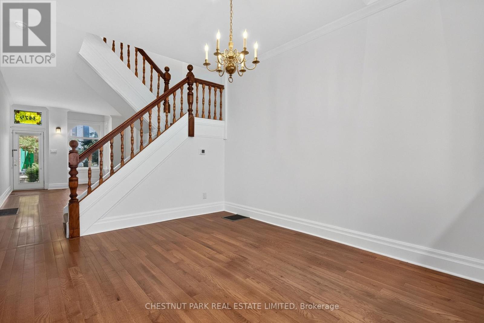 347 1/2 Wellesley Street E, Toronto, Ontario M4X 1H2 - Photo 8 - C13563956