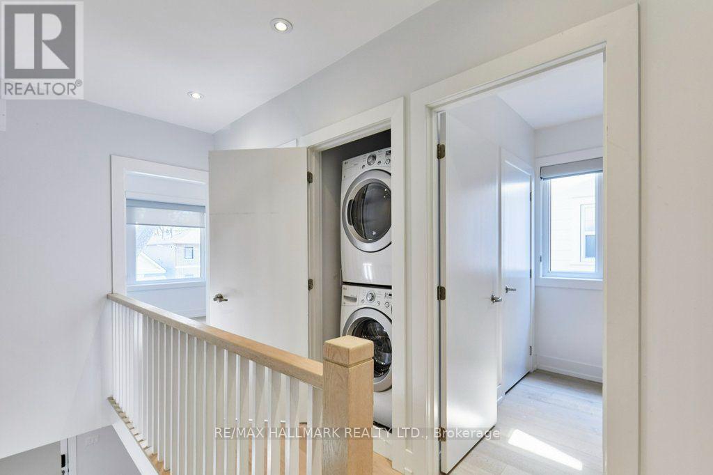 Main/upper - 38 Shudell Avenue, Toronto, Ontario  M4J 1C7 - Photo 29 - E13563864