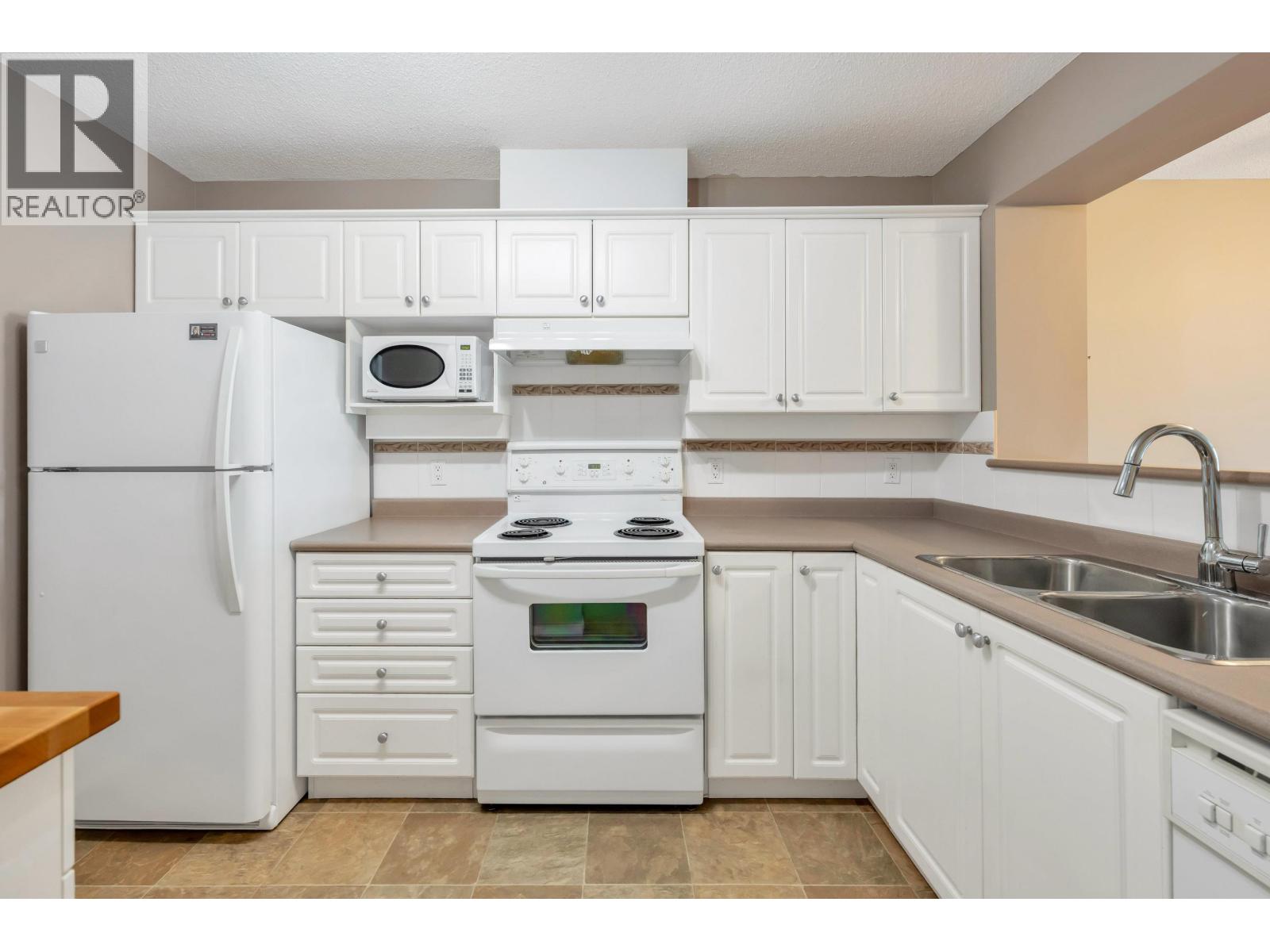 402 12148 224 Street, Maple Ridge, British Columbia  V2X 3N8 - Photo 11 - R3146117