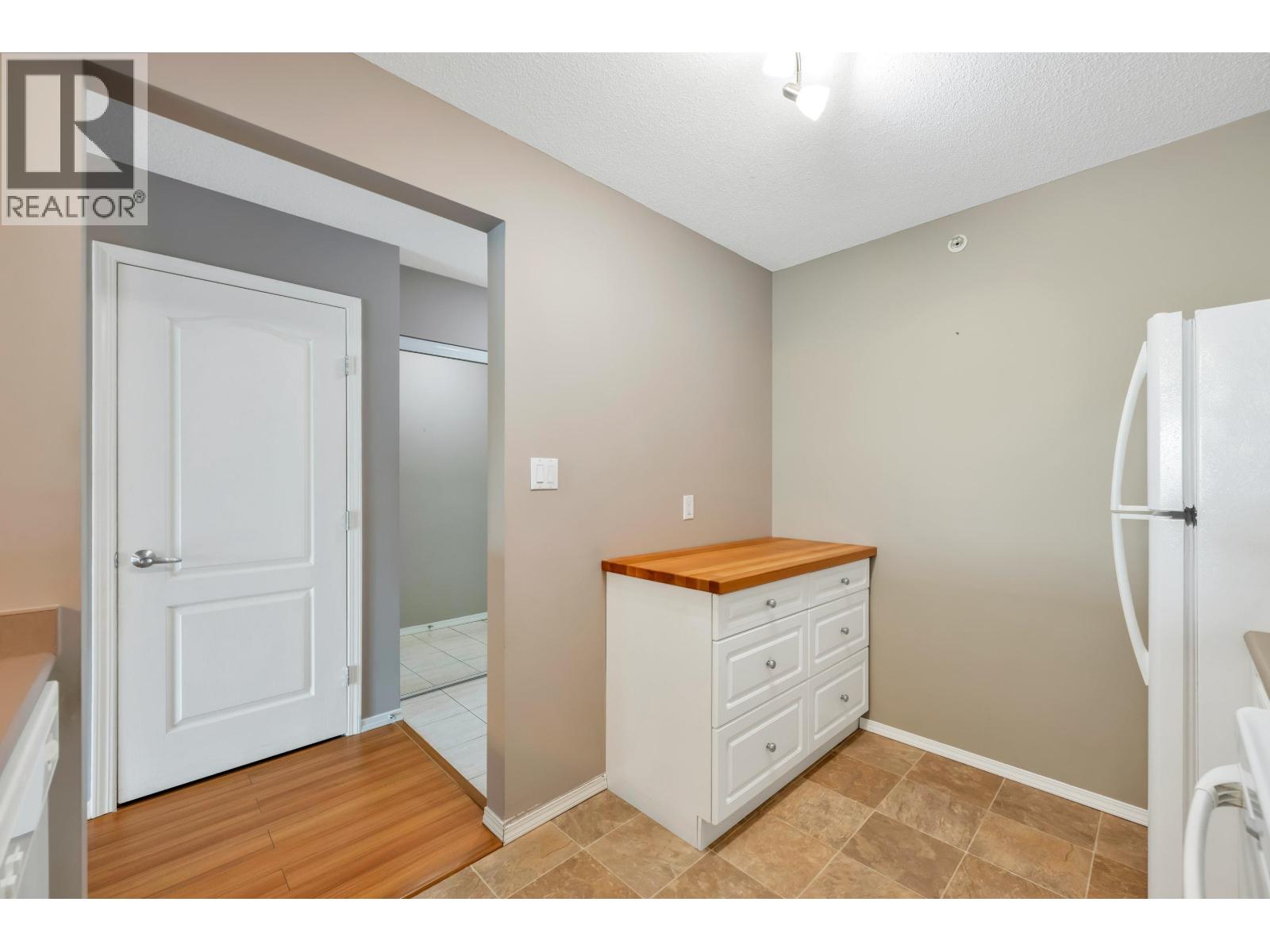 402 12148 224 Street, Maple Ridge, British Columbia  V2X 3N8 - Photo 14 - R3146117